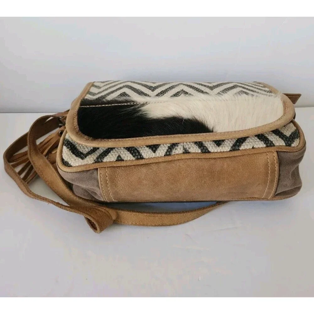 Myra Bag Artistic Chevron Cowhide Shoulder Handbag Crossbody Western Bag Aztec
